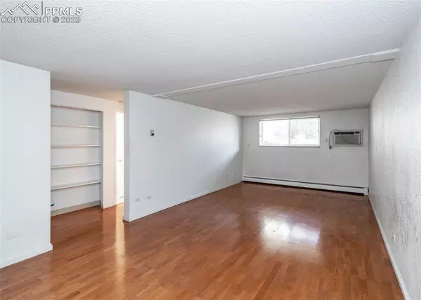 Denver, CO 80211,3047 W 47th AVE #105