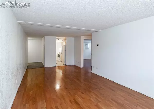 Denver, CO 80211,3047 W 47th AVE #105