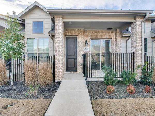 627 Oakridge Drive, Wylie, TX 75098