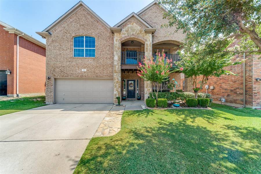 9732 Gessner Drive, Fort Worth, TX 76244