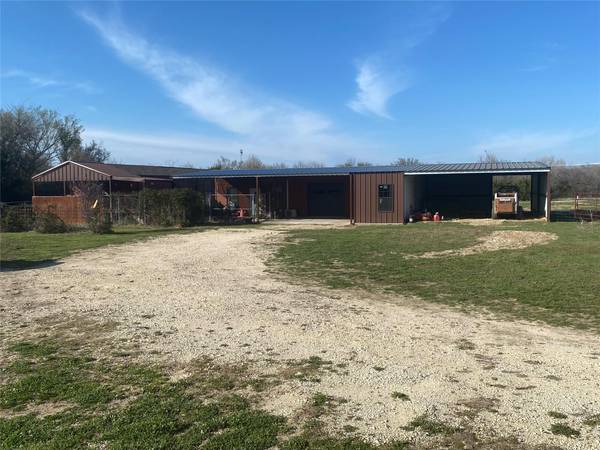 3960 County Road 156, Bluff Dale, TX 76433