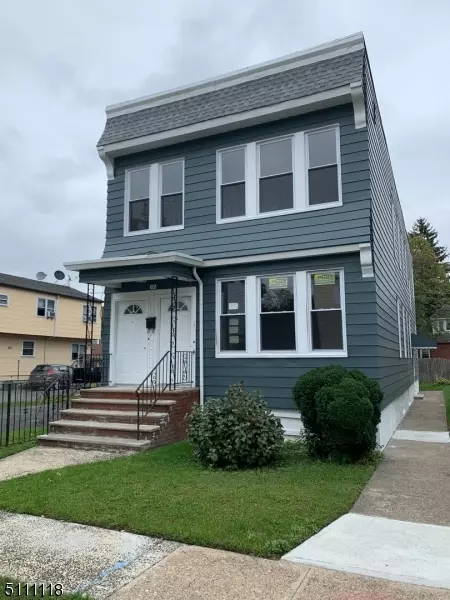 82 Telford St, East Orange City, NJ 07018