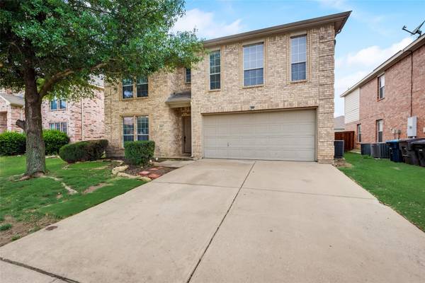 10417 Hideaway Trail, Fort Worth, TX 76131