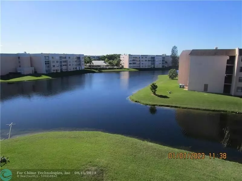 Sunrise, FL 33322,10120 Sunrise Lakes Blvd  #407