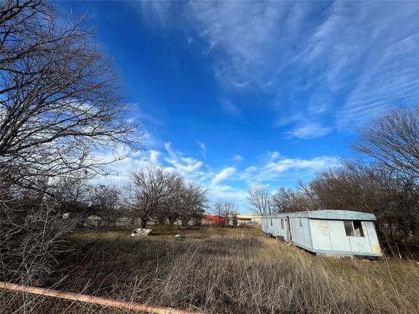 203 Robert Street,  Ranger,  TX 76470