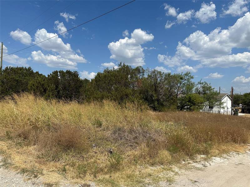 2619 Coyote Trail, Granbury, TX 76048