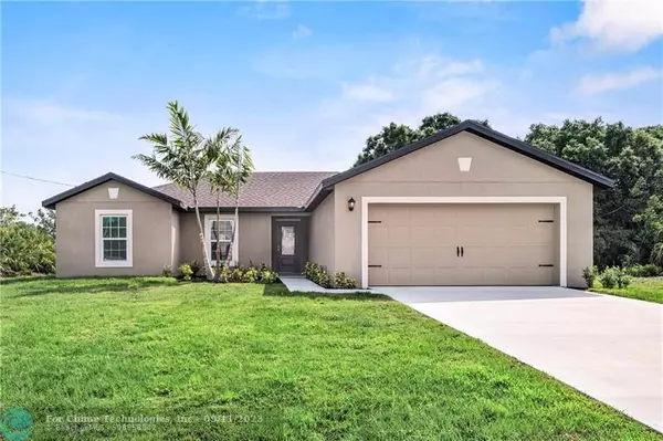 2425 SW Calgan St,  Port St Lucie,  FL 34953