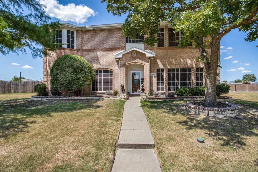 488 Sunnyside Drive, Lancaster, TX 75146