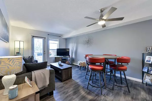 Calgary, AB T3H 5J1,550 Prominence Rise SW #231