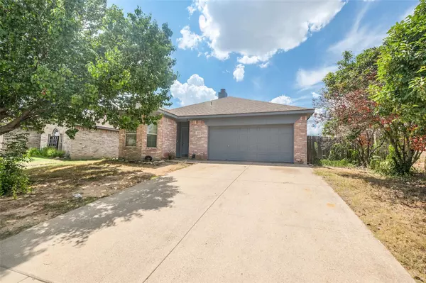 6433 Rainwater Way, Fort Worth, TX 76179