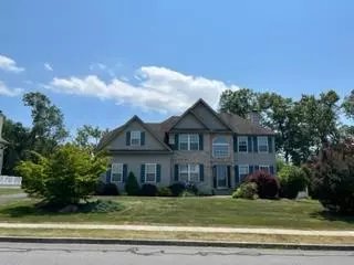 6027 Palomino Drive, Upper Macungie Twp, PA 18106