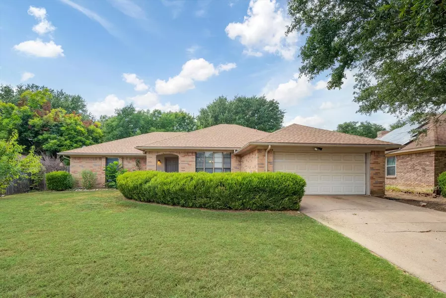 4708 Ringold Drive, Fort Worth, TX 76133