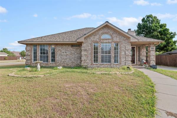 301 Meadow Lane, Denton, TX 76207