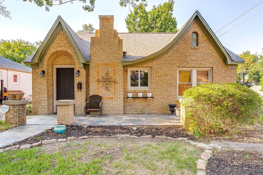 4137 Pershing Avenue, Fort Worth, TX 76107