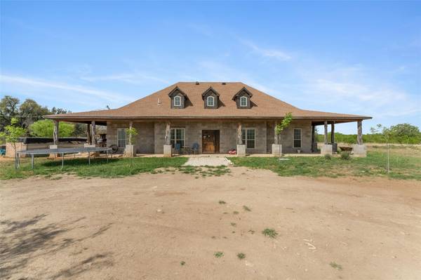 5011 W Highway 84 W, Brownwood, TX 76801