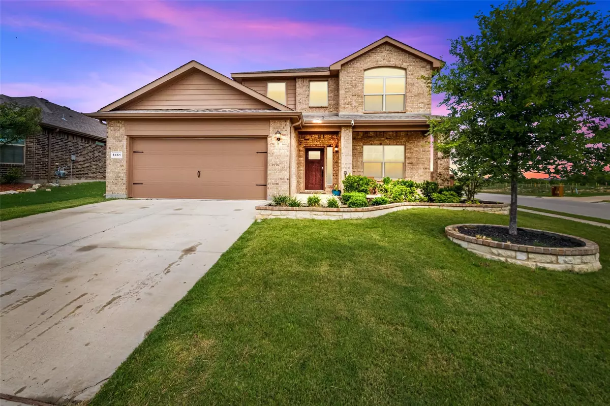 Fort Worth, TX 76131,8461 comanche springs Drive