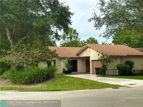 Coconut Creek, FL 33066,4393 Acacia Cir