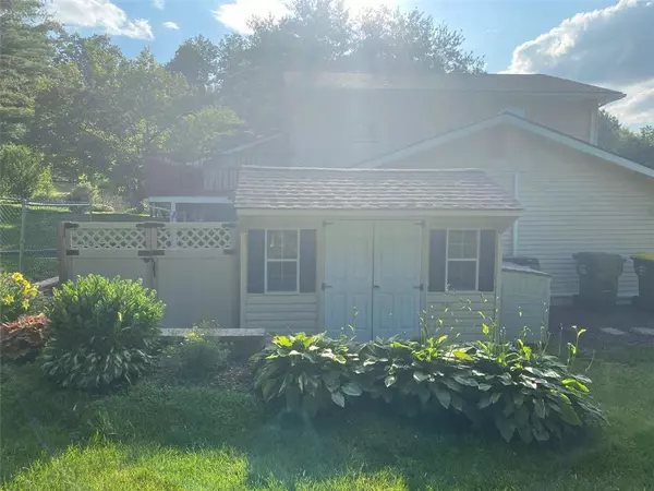 New Tripoli, PA 18066,7684 Hilltop Court