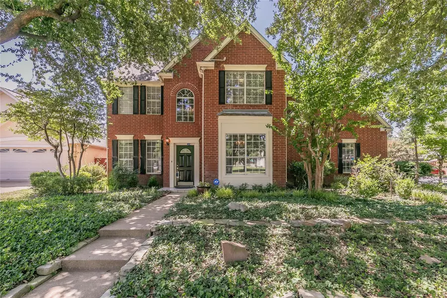 2322 Oak Manor, Arlington, TX 76012