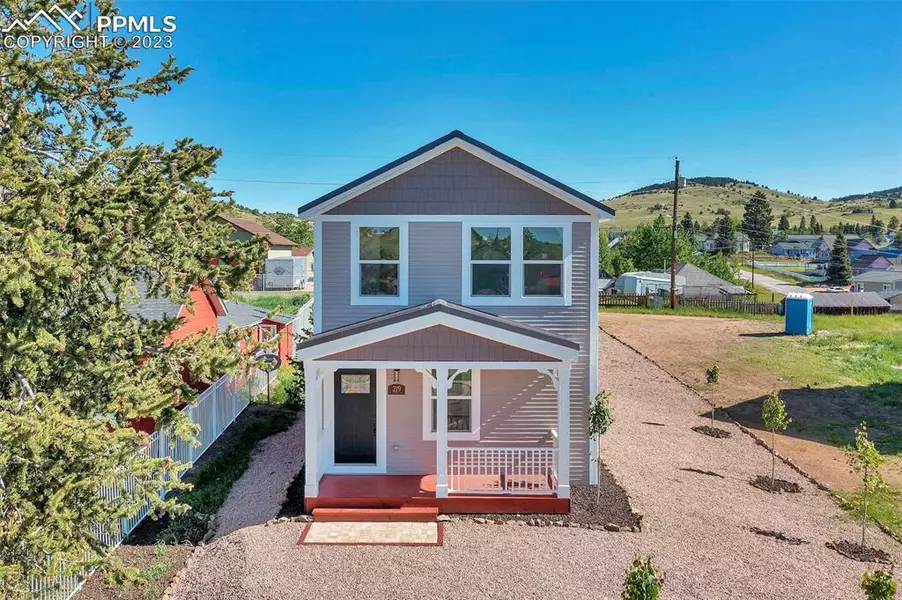 219 W Bennett AVE, Cripple Creek, CO 80813