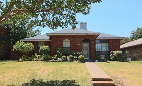 4001 David Drive, Rowlett, TX 75088