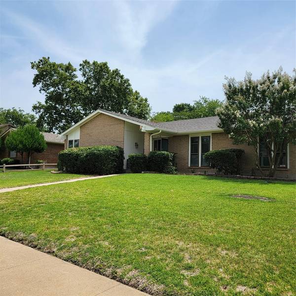 1916 E Spring Valley Road, Richardson, TX 75081