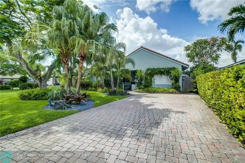 2016 NE 26th Dr, Wilton Manors, FL 33306