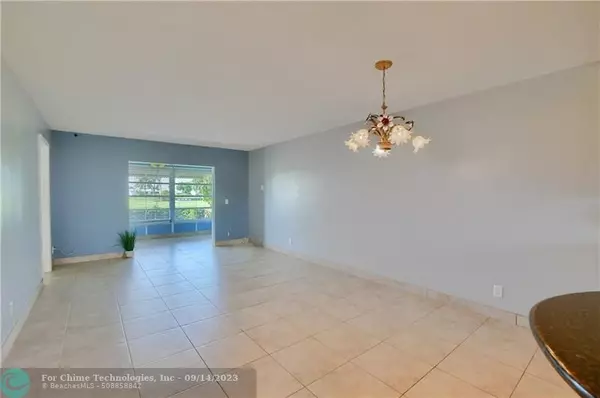 Boynton Beach, FL 33426,1802 Ocean Dr  #104