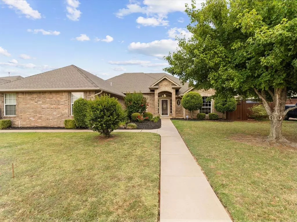 Oklahoma City, OK 73135,5504 Holly Brooke Lane