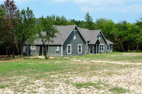 6990 County Road 3226, Lone Oak, TX 75453