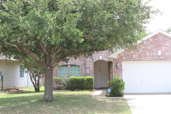 1213 Oak Hollow Lane,  Anna,  TX 75409