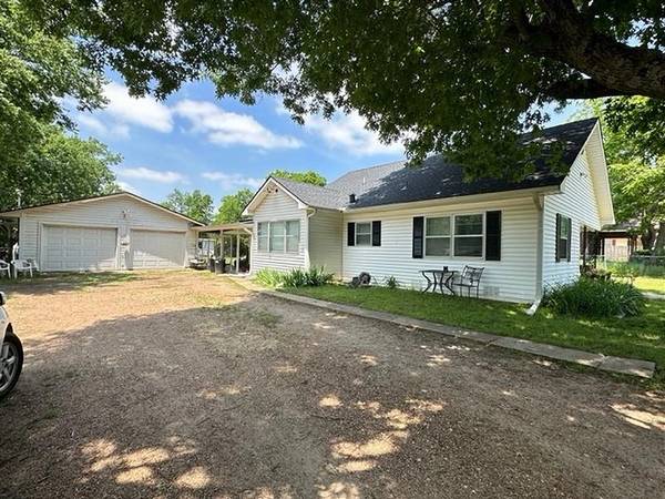 112 S JACKSON Street, Ladonia, TX 75449