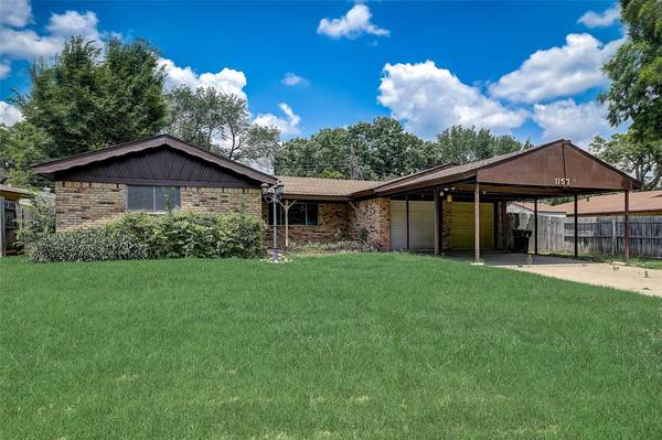 1157 Simpson Drive, Hurst, TX 76053