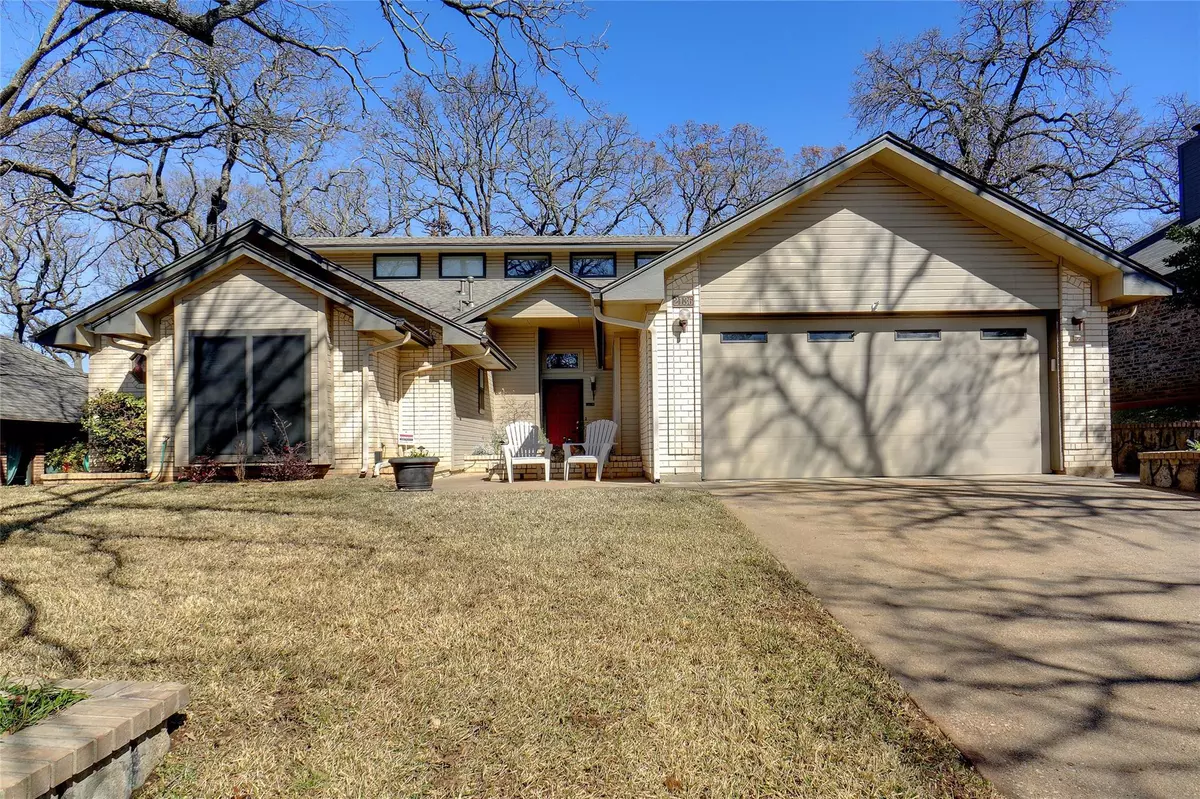 Grapevine, TX 76051,2136 Steeplewood Drive