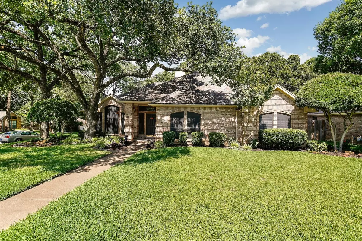 Grapevine, TX 76051,1017 Brownstone Drive