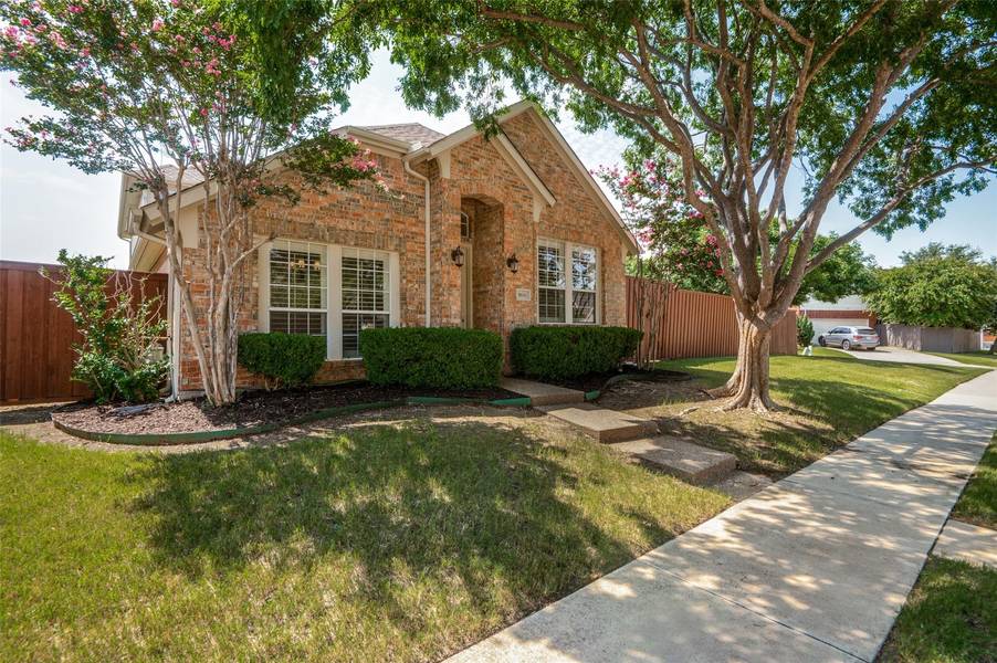 8616 Forest Glen Drive, Irving, TX 75063