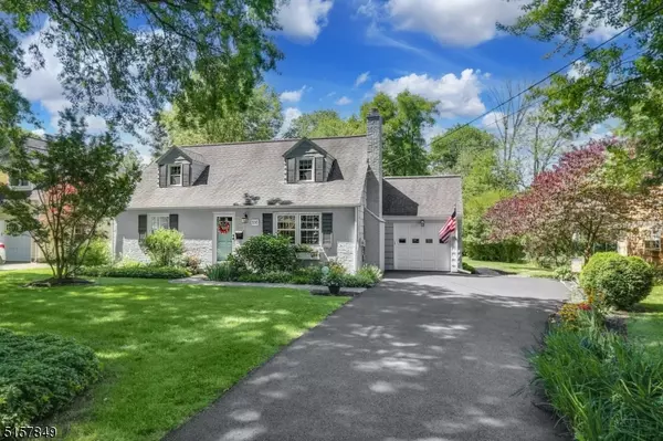 330 Rolling Knolls Rd, Scotch Plains Twp., NJ 07076