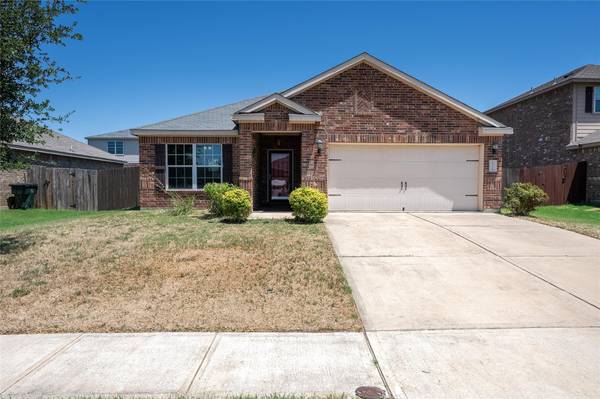 131 Kincaid Drive, Sanger, TX 76266