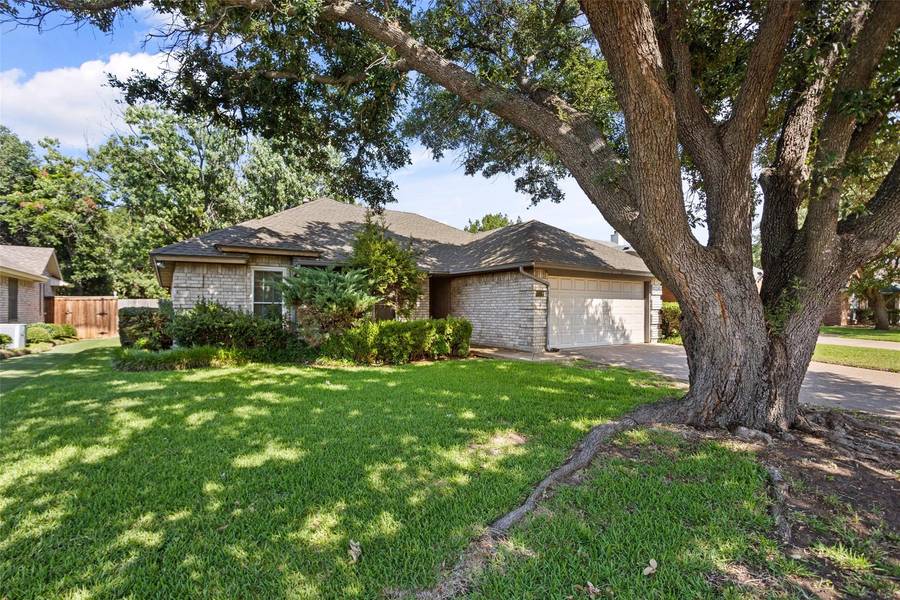 7933 Tree Leaf Lane, Fort Worth, TX 76123