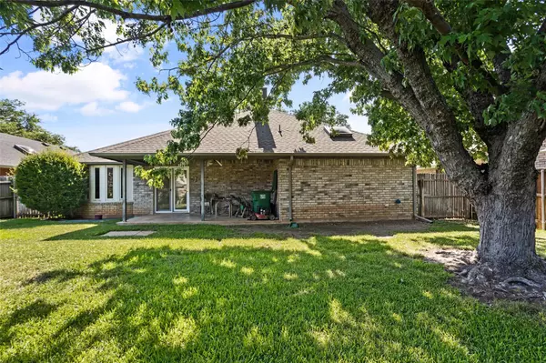 Fort Worth, TX 76123,7933 Tree Leaf Lane