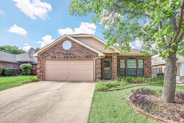 4804 Ashton Avenue, Fort Worth, TX 76137