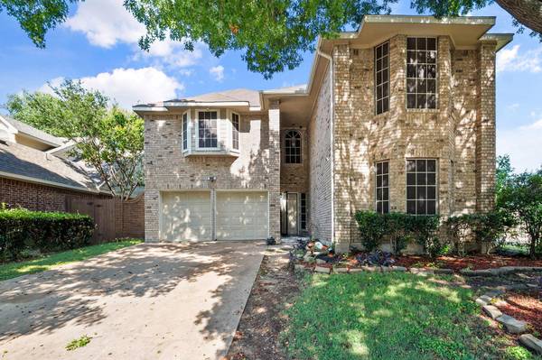 700 Keessee Drive, Cedar Hill, TX 75104