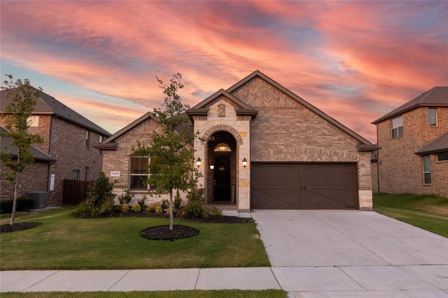 7505 Longbow Lane, Arlington, TX 76002