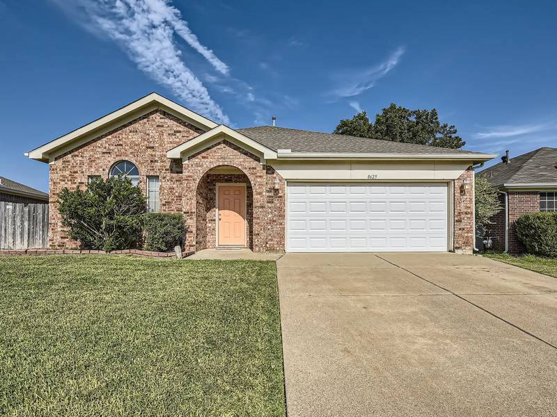 8625 Chelan Way, Fort Worth, TX 76244