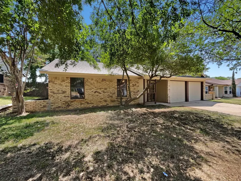 5907 Cedar Ridge Drive, Arlington, TX 76017