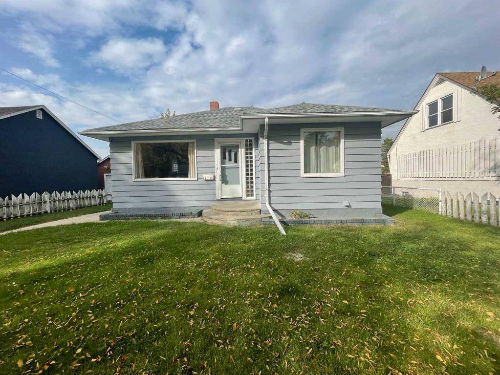 Lloydminster, AB T9V 0N2,5510 50 ST