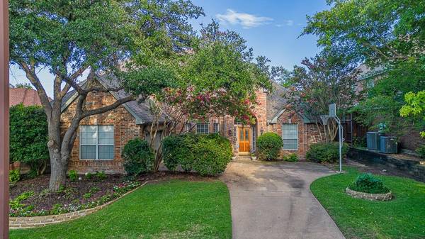 2623 Valley Creek Trail, Mckinney, TX 75072