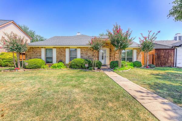 6861 Younger Drive, The Colony, TX 75056