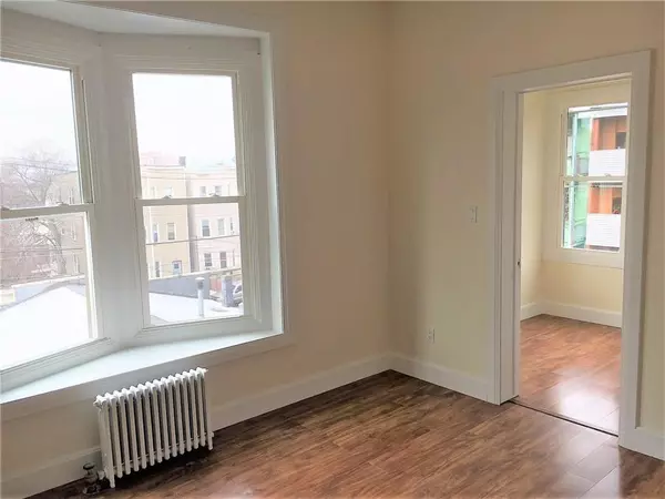 Yonkers, NY 10703,134 Ridge AVE