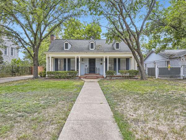 3224 Mt Vernon Avenue, Fort Worth, TX 76103